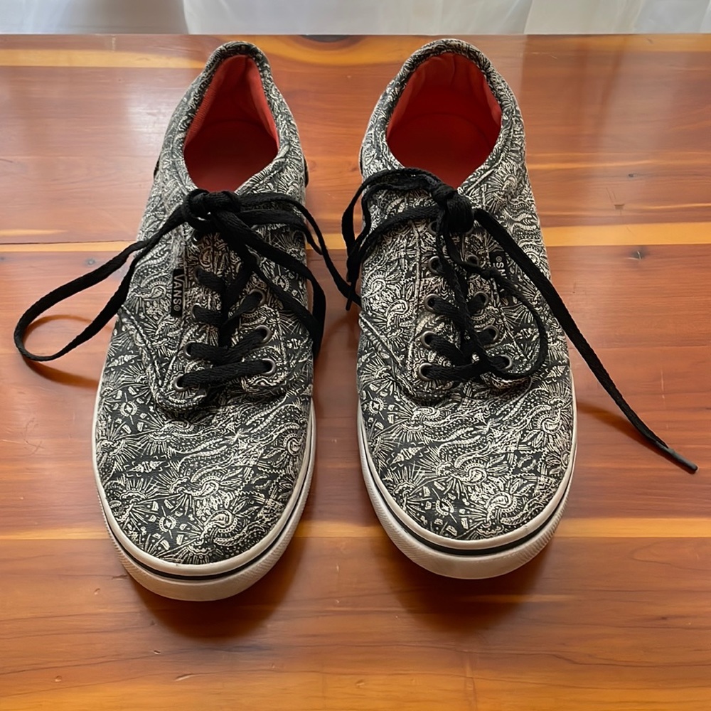 Paisley Vans *BARELY WORN*